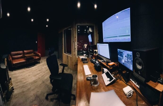 Wonder Collab Studios: A Sound Commitment to Innovation and Excellence